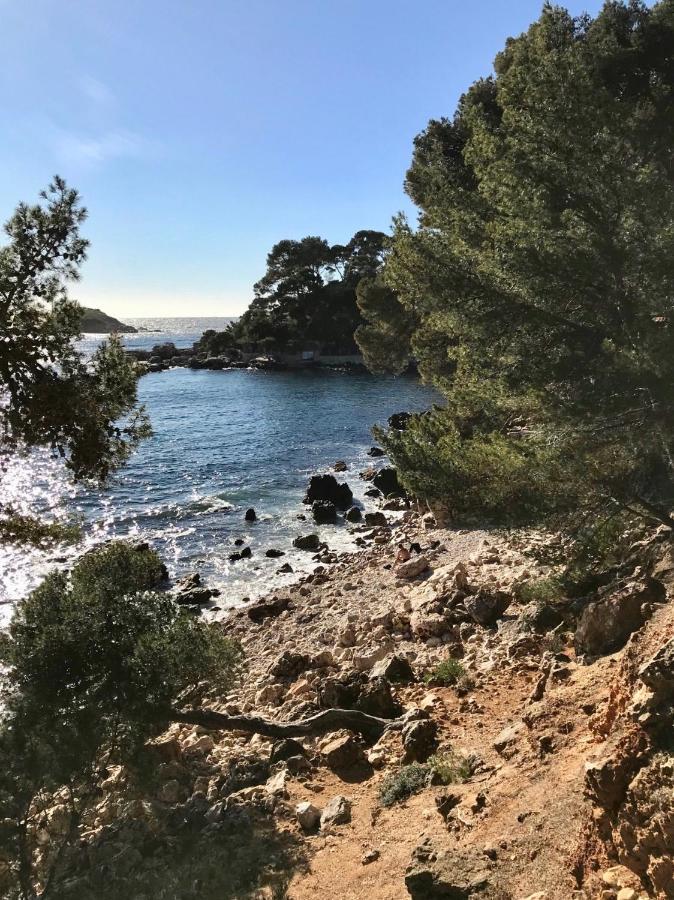 Villa Lucienne Bandol , T2 4 Etoiles Avec Garage, Dans Les Calanques Luaran gambar