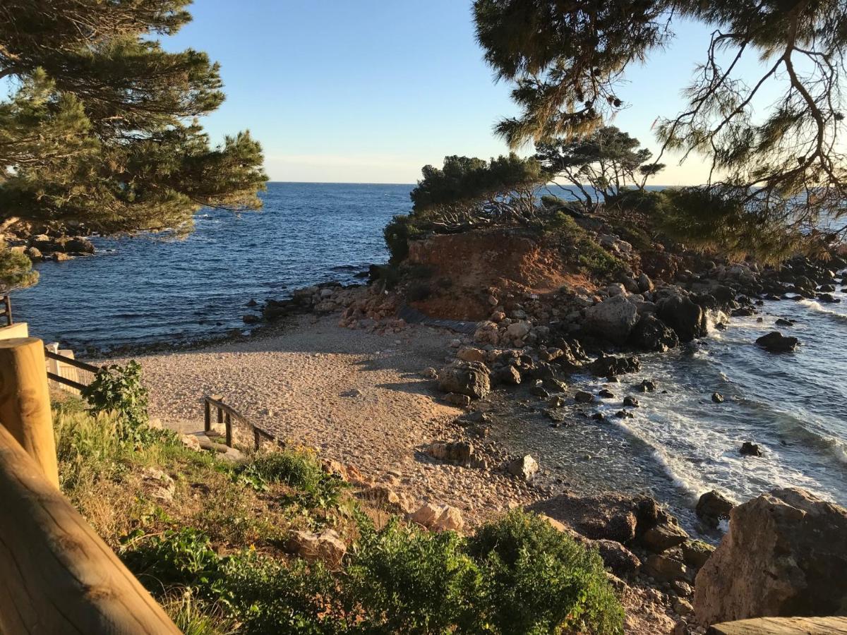 Villa Lucienne Bandol , T2 4 Etoiles Avec Garage, Dans Les Calanques Luaran gambar